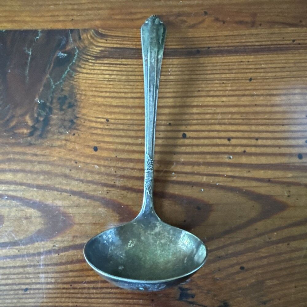 Vintage WM Rogers Small 6” Silver Plate Ladle